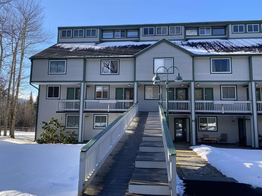 8 Emerson - Photo 1