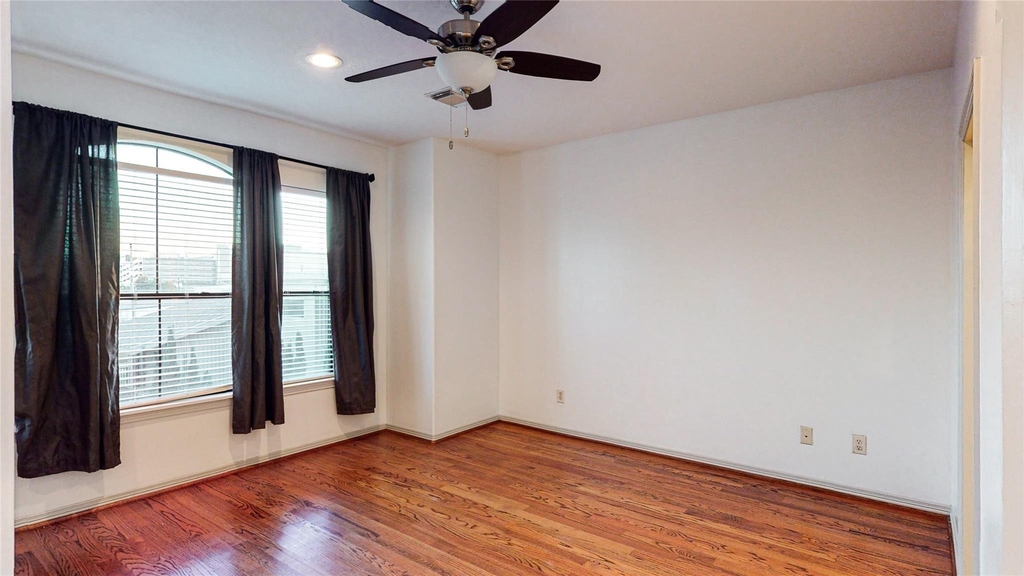 3419 Home Street - Photo 17