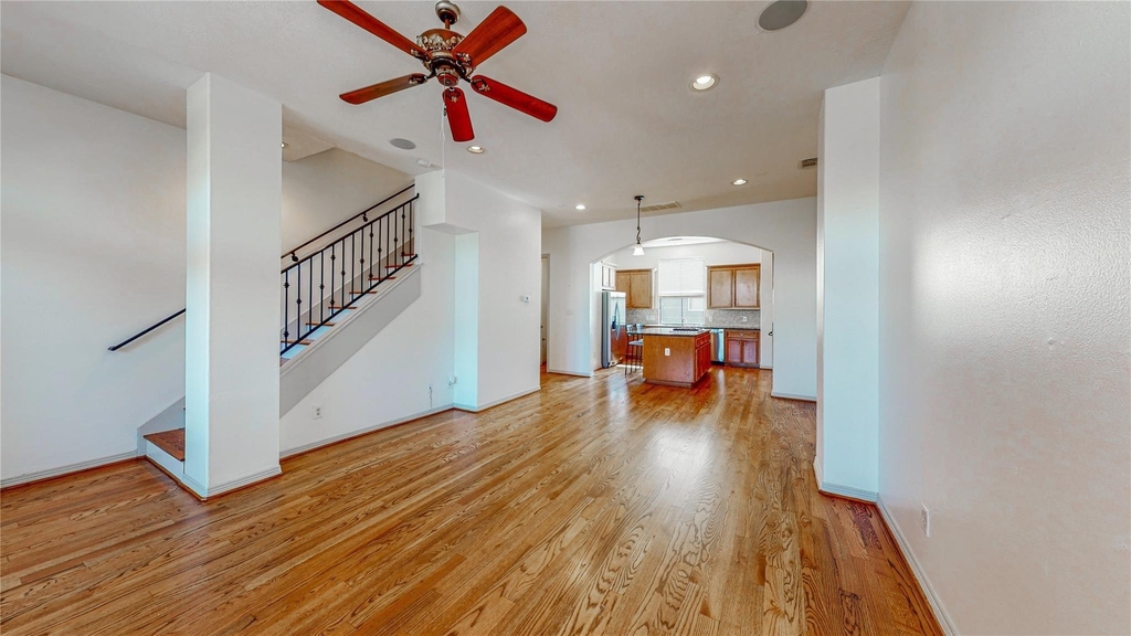 3419 Home Street - Photo 10