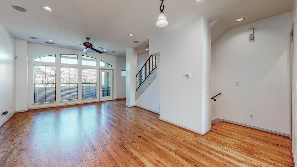 3419 Home Street - Photo 13