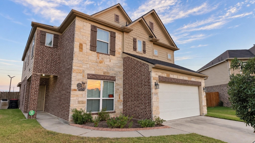 12102 Kings Fall Drive - Photo 1
