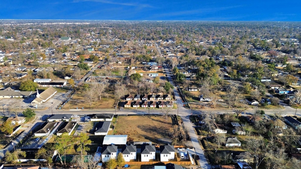 8025 Peachtree Street - Photo 37