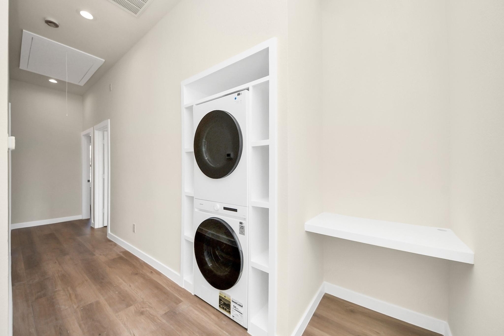 8025 Peachtree Street - Photo 17