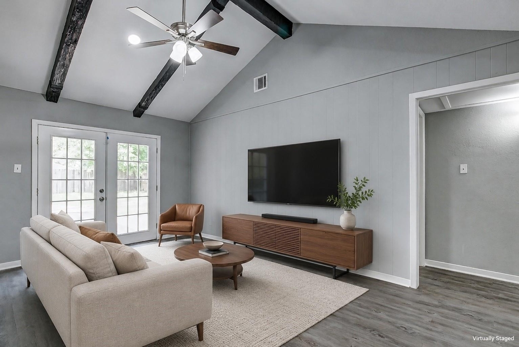 2323 Tinechester Drive - Photo 5