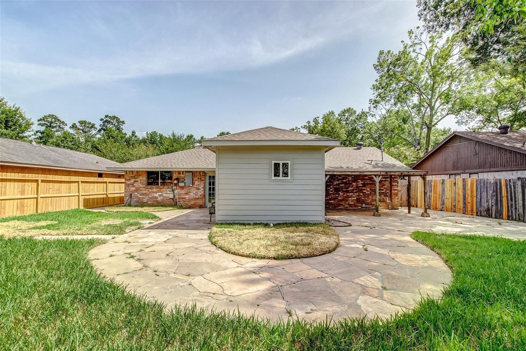 2323 Tinechester Drive - Photo 23