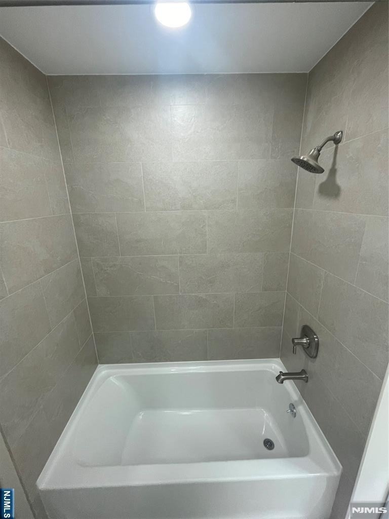 114 Sunset - Photo 13