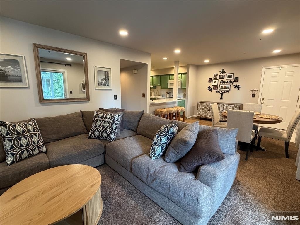 130 Orchard - Photo 3
