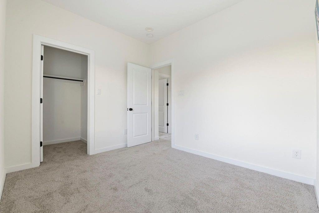 6417 Eastland Street - Photo 15