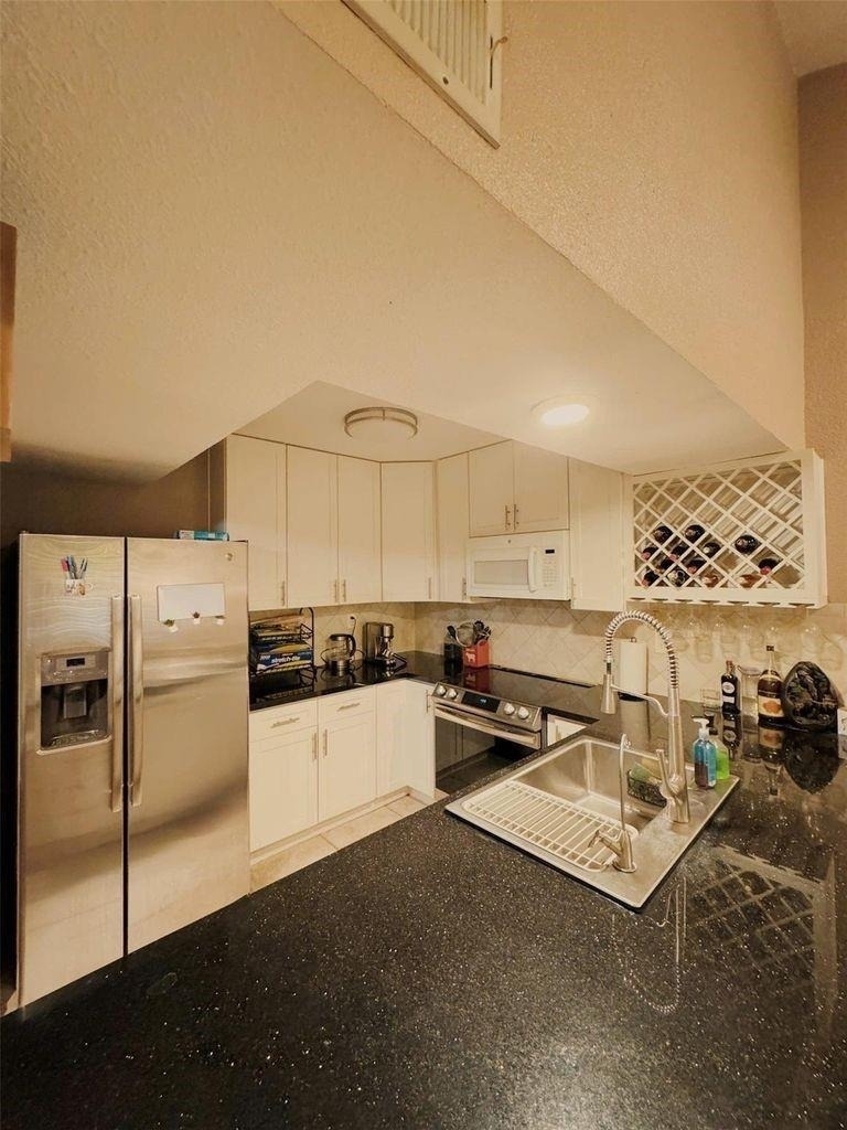 12948 Greenway Chase Court - Photo 7
