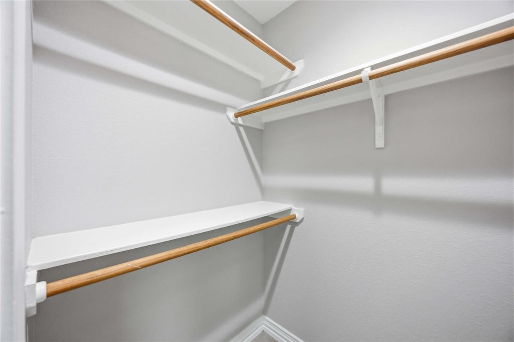 3425 Mount Pleasant Street - Photo 14