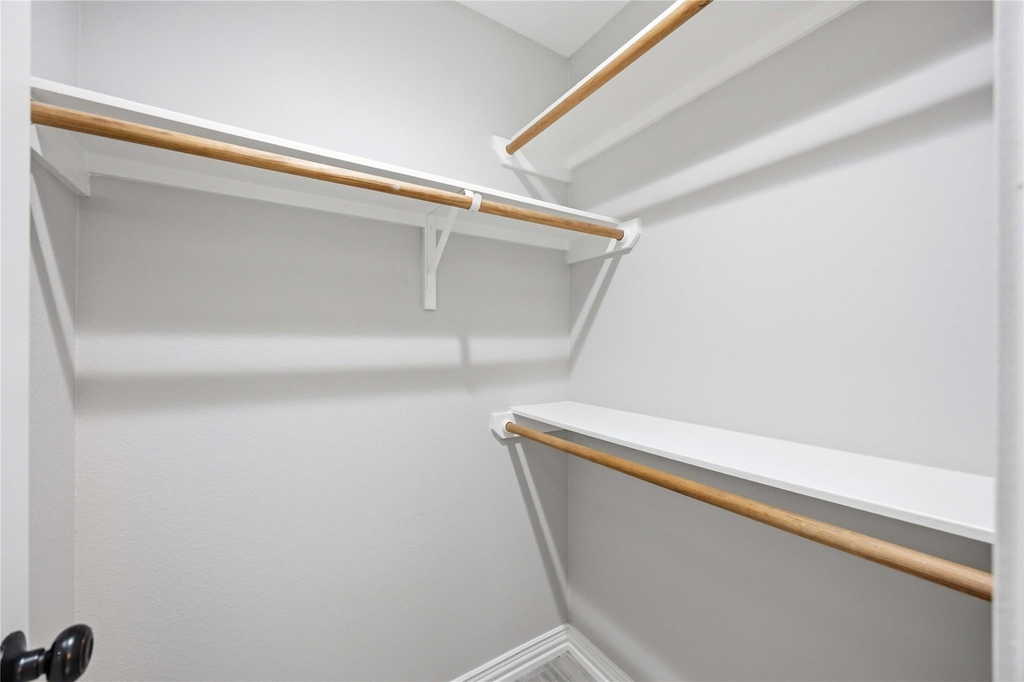 3425 Mount Pleasant Street - Photo 17