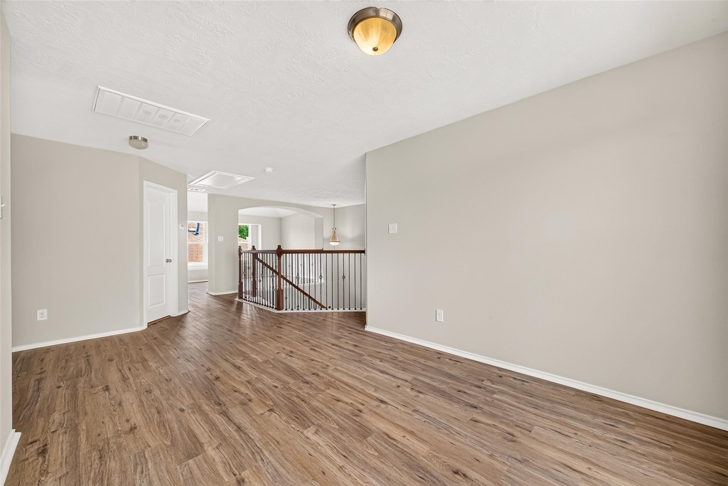 3508 Oakville Drive - Photo 38