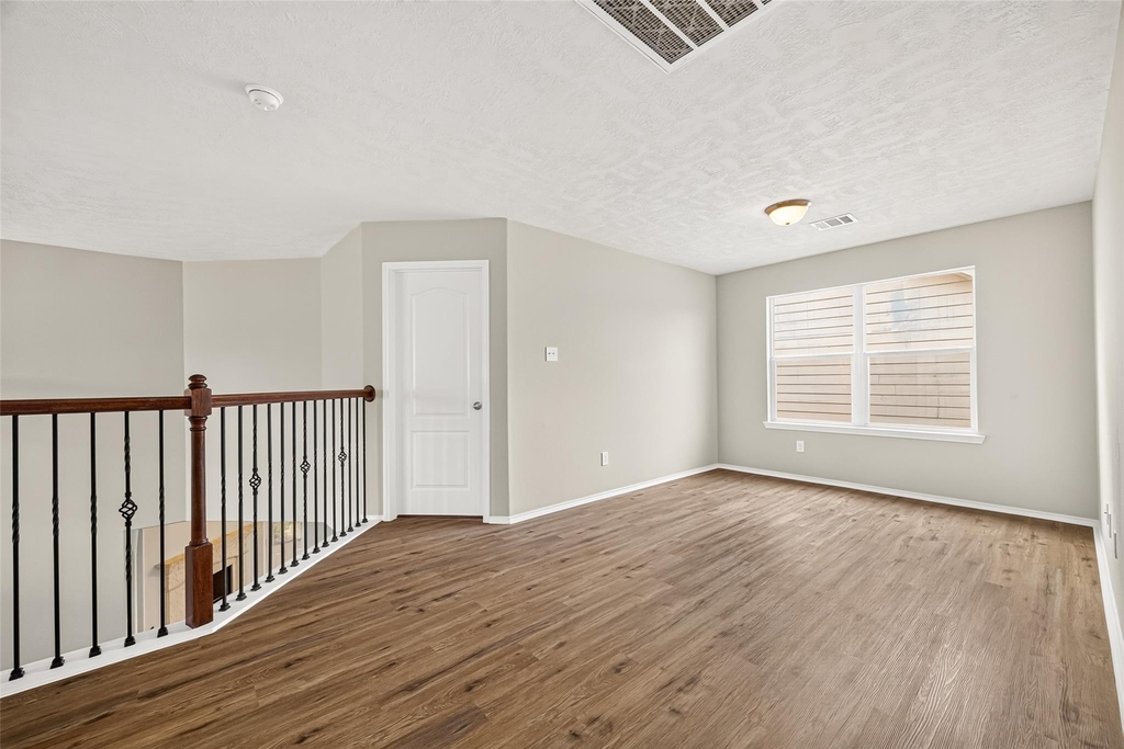 3508 Oakville Drive - Photo 37