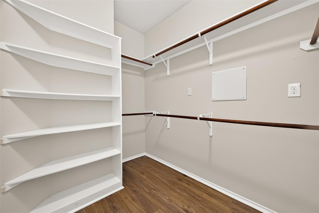 3508 Oakville Drive - Photo 30