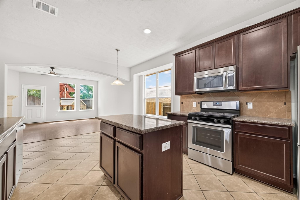 3508 Oakville Drive - Photo 20