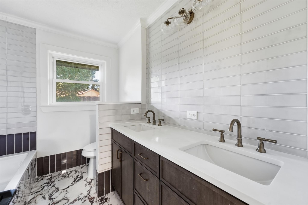 4709 Nina Lee Lane - Photo 16