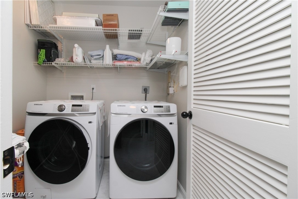 5767 Deauville Circle - Photo 27