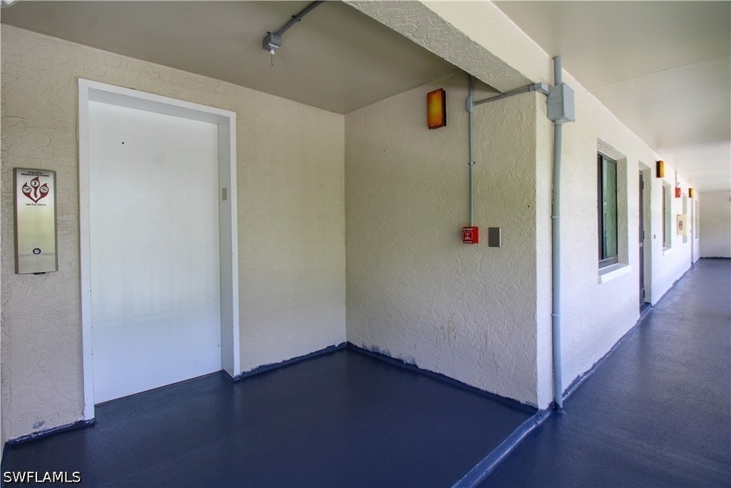 5767 Deauville Circle - Photo 8