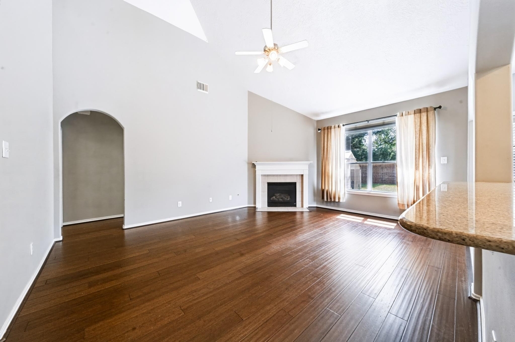 23411 W Pine Ivy Lane - Photo 16