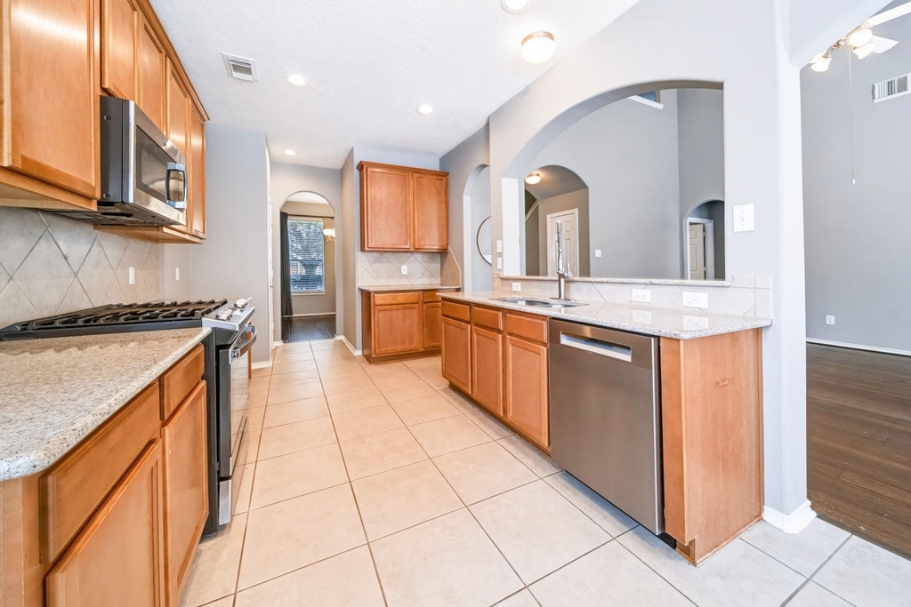 23411 W Pine Ivy Lane - Photo 20