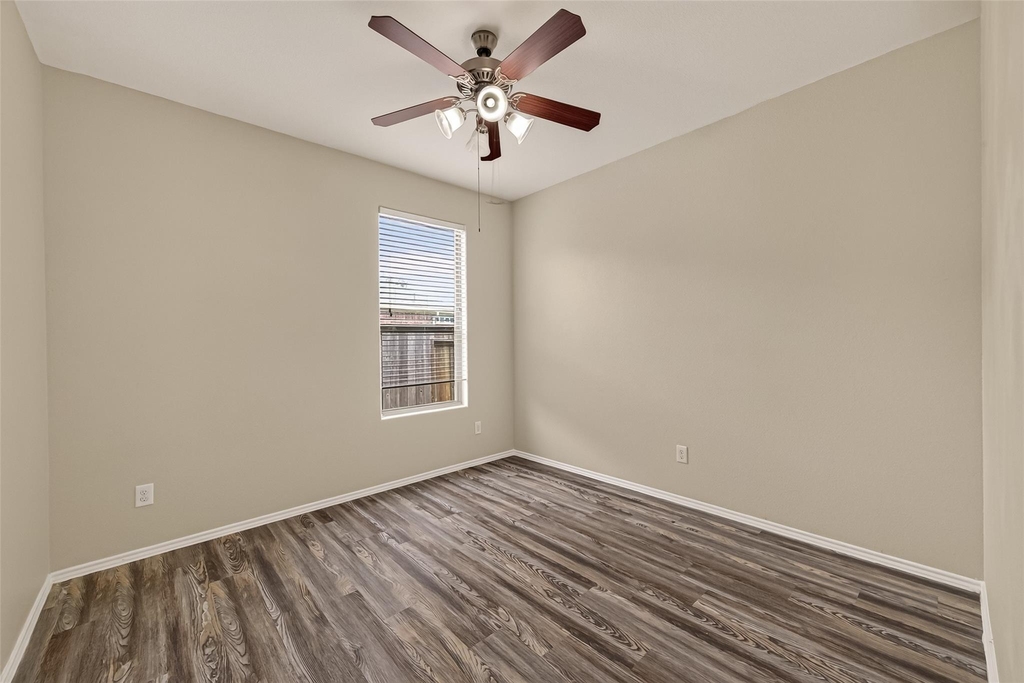 5830 Acacia Rose Court - Photo 21