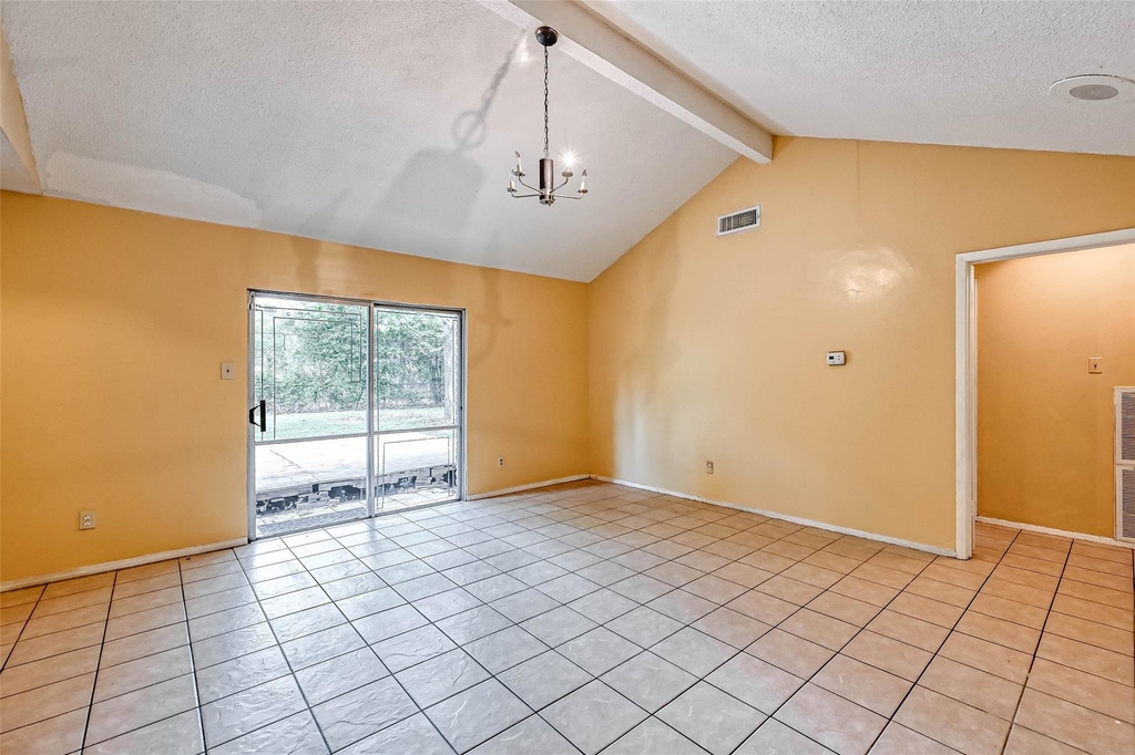 14427 Campden Hill Road - Photo 1