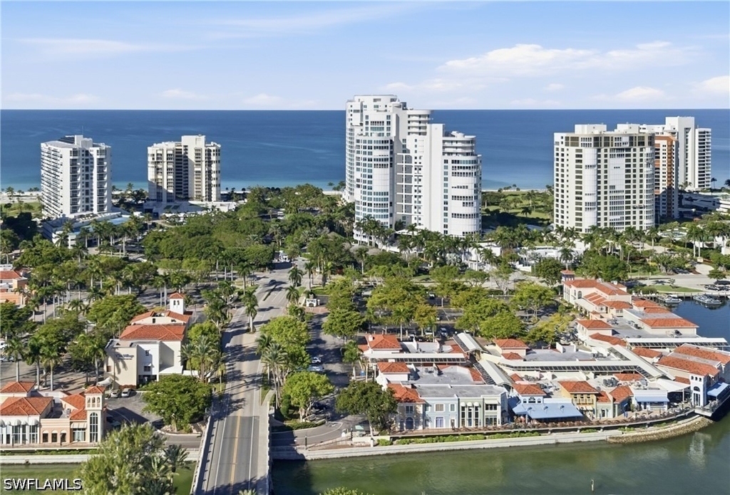 4151 Gulf Shore Boulevard N - Photo 2