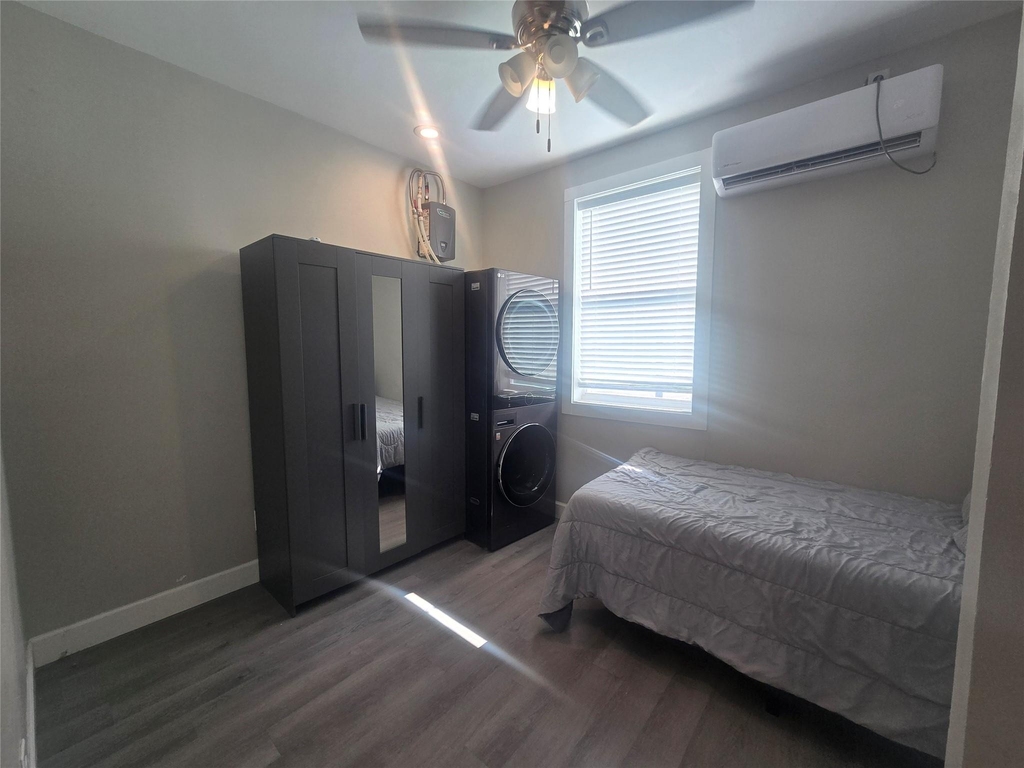 614 35th Street - Photo 3