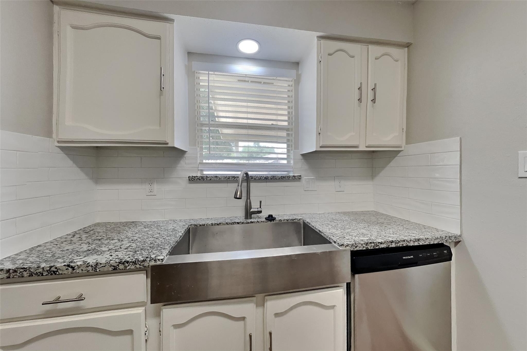 14230 Laffite Drive - Photo 3