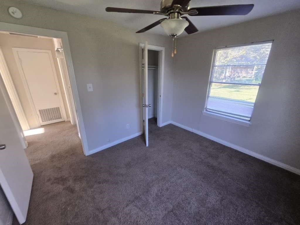 3220 Iowa Street - Photo 2