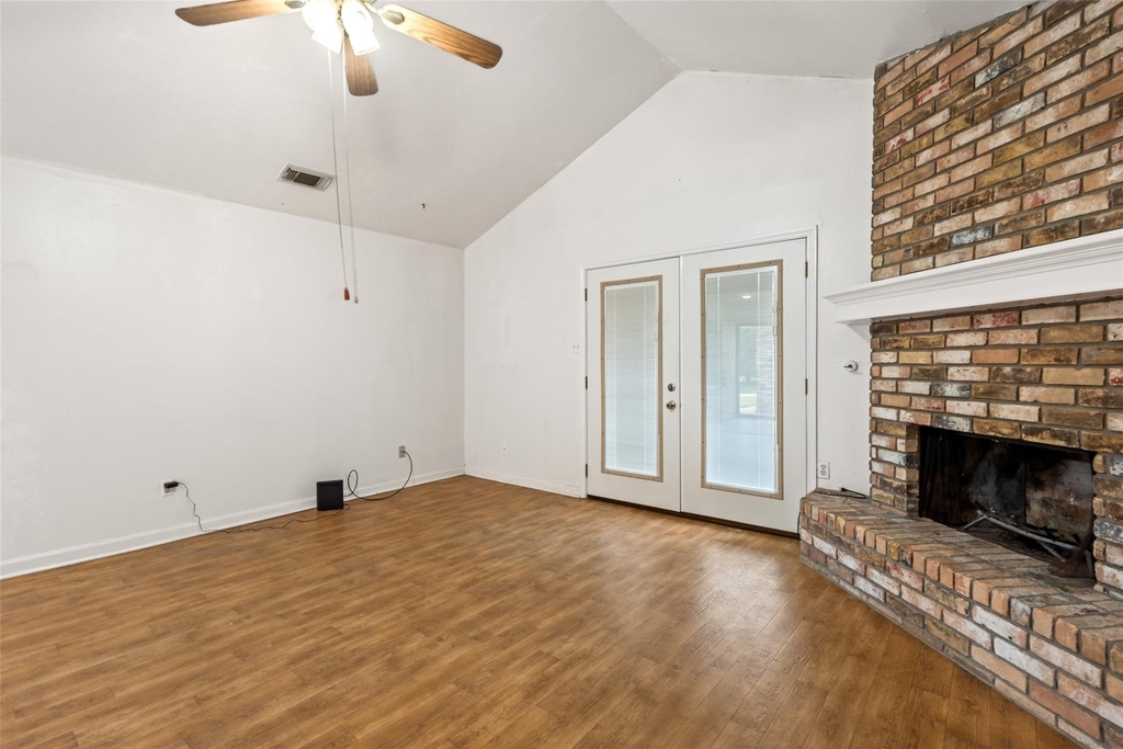614 Normal Park Drive - Photo 10