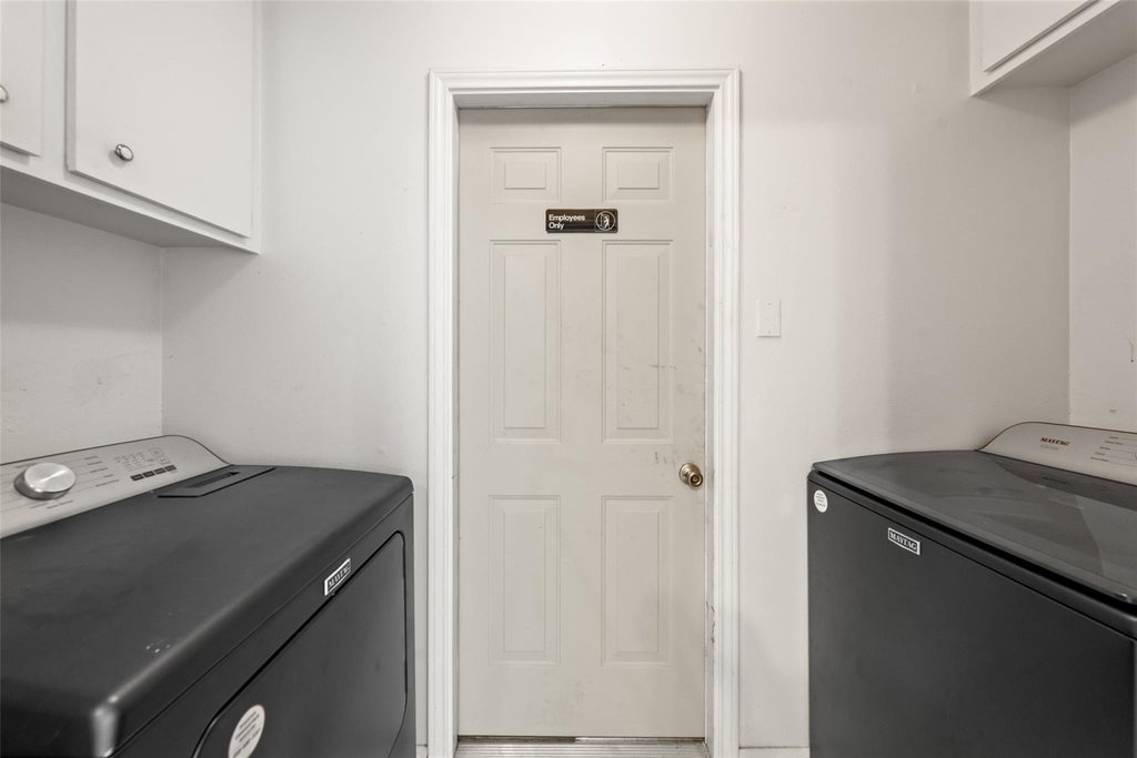 614 Normal Park Drive - Photo 17