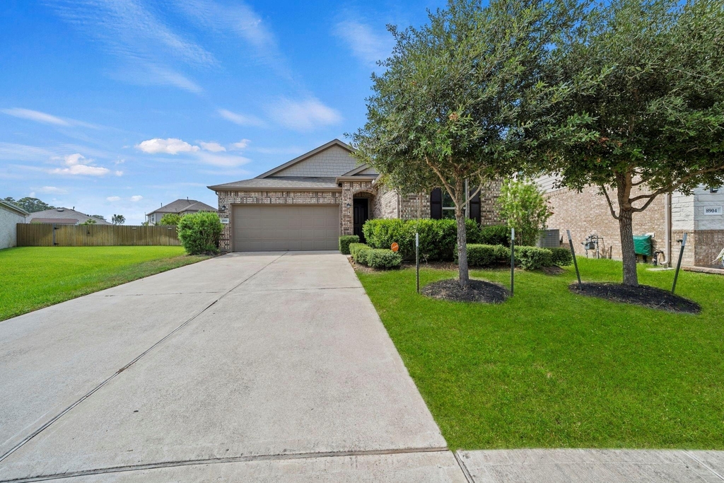 8908 Bear Mountain Court - Photo 23