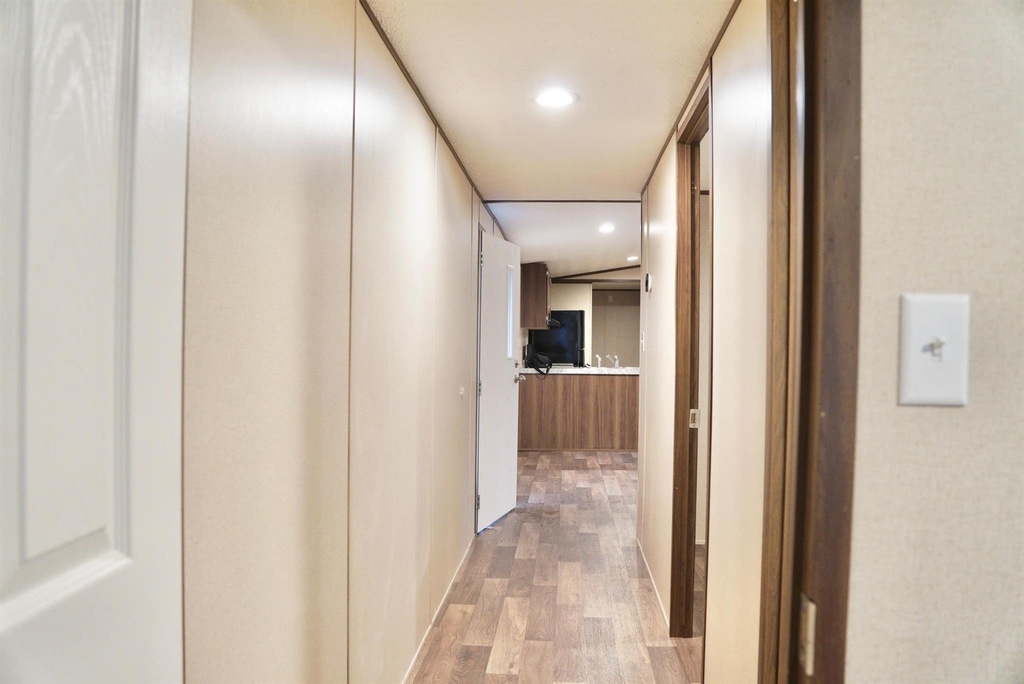 20452 Vick Dr - Photo 10