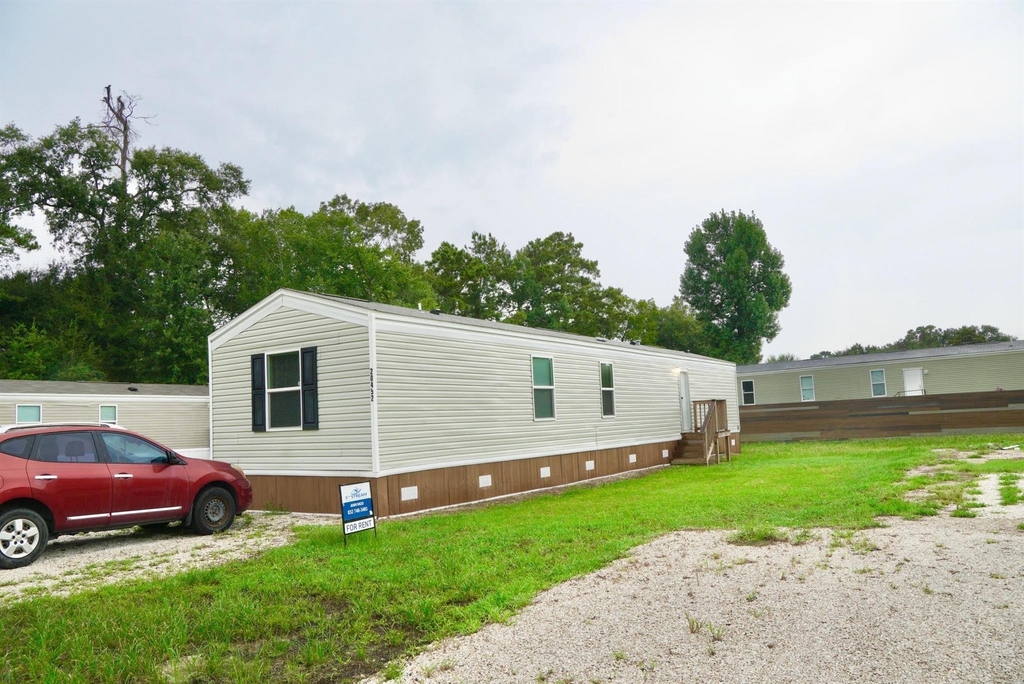 20452 Vick Dr - Photo 14