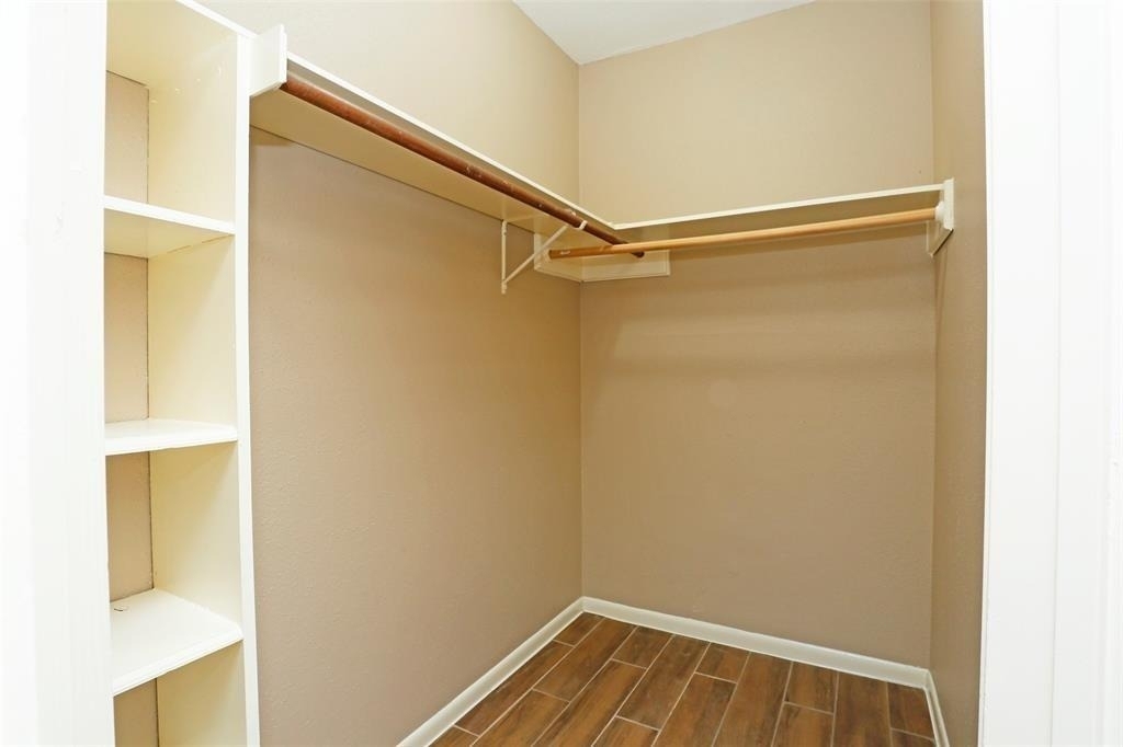 21623 Park York Drive - Photo 18