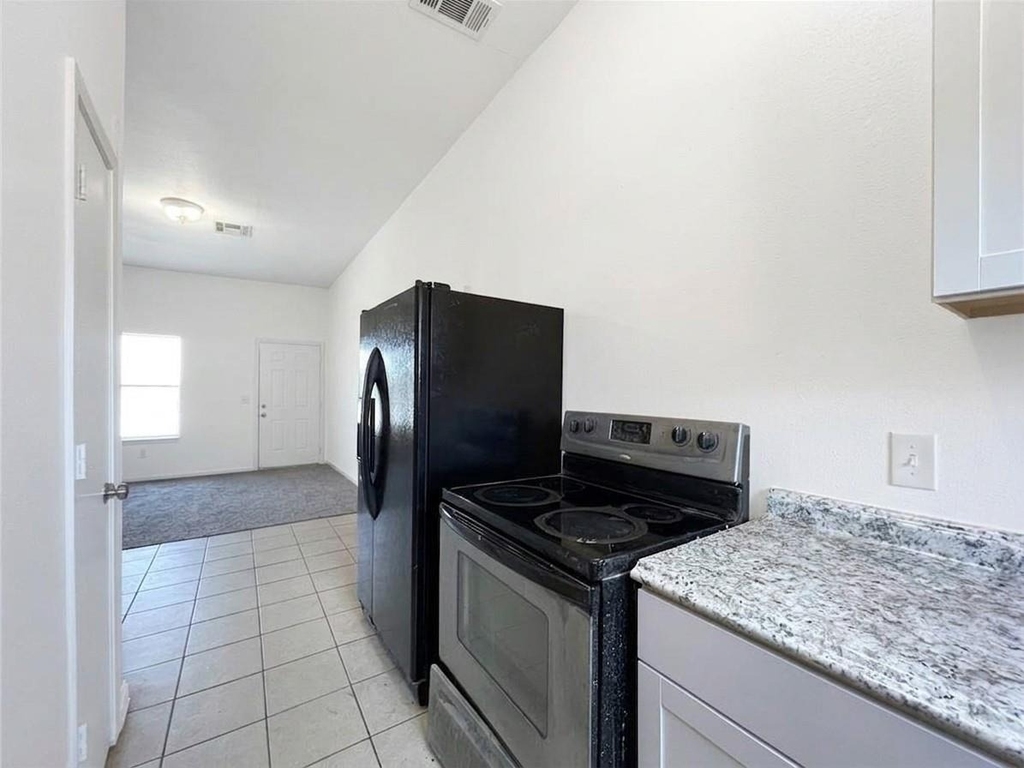 3710 Holmes Road - Photo 9