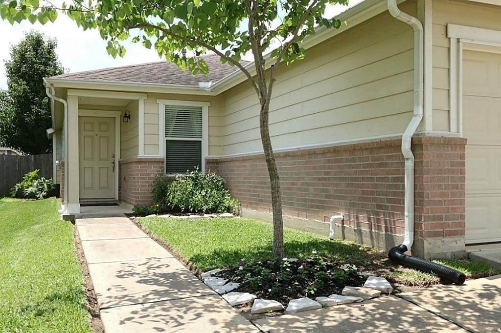 18127 Valebluff Lane - Photo 0