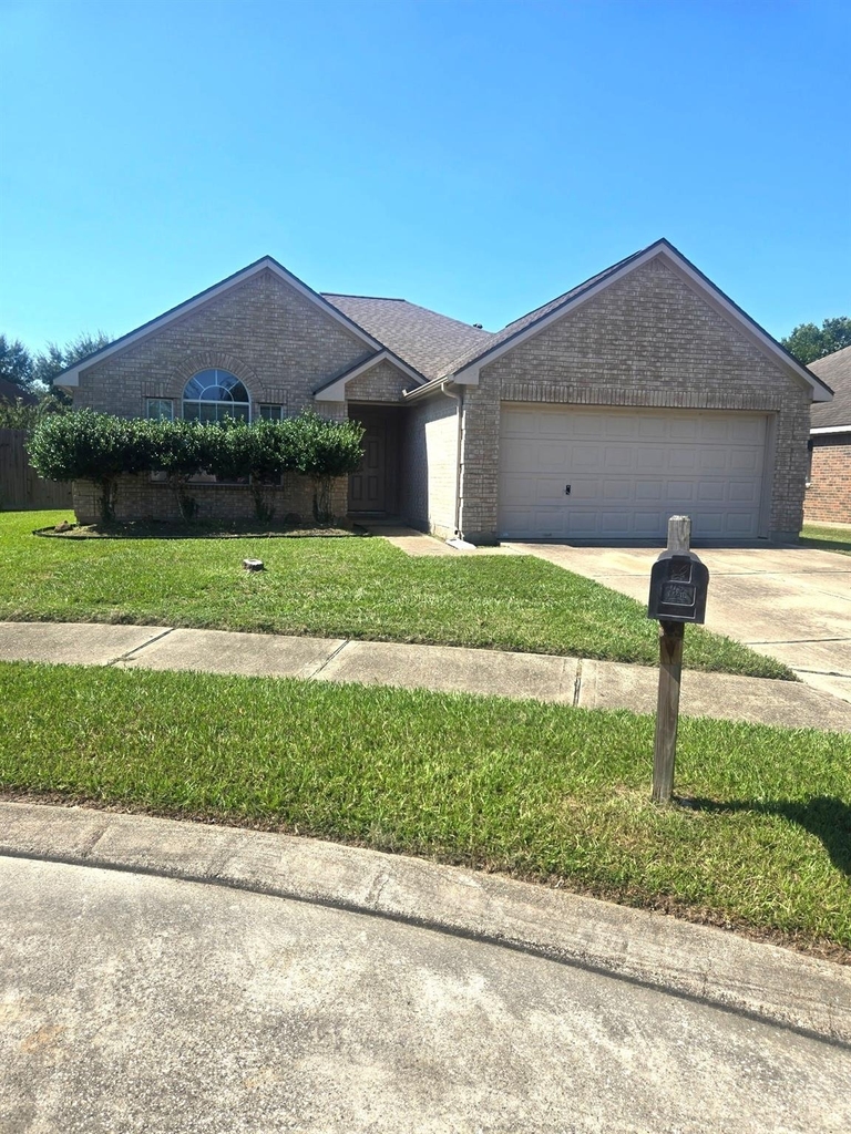 23611 Jasper Stone Court - Photo 0