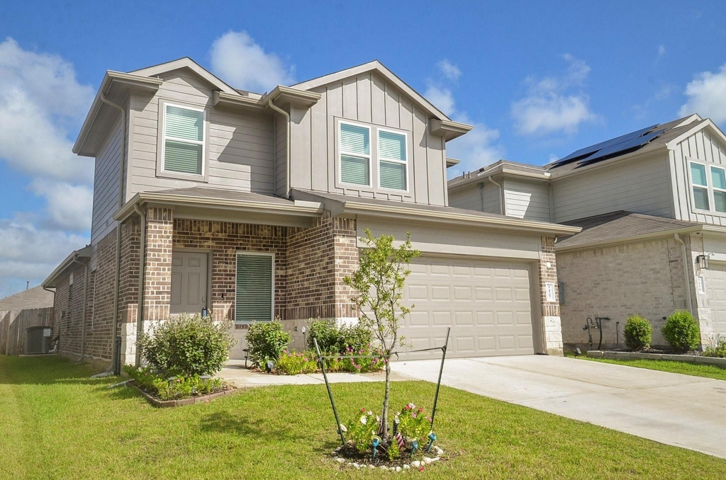 5427 Magnolia Heath Lane - Photo 0