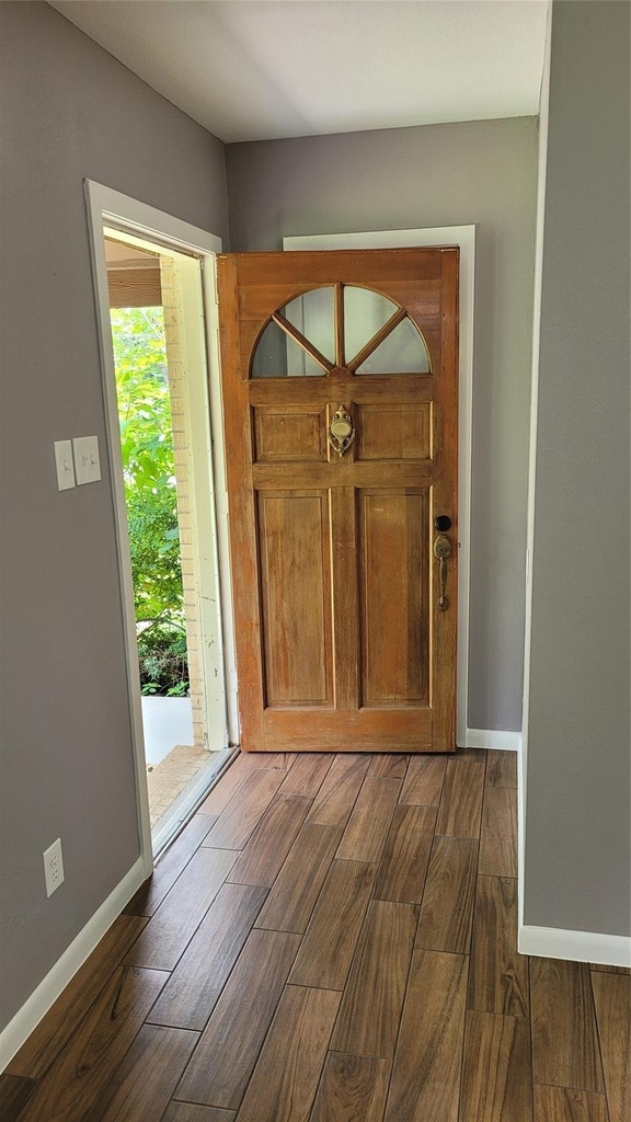 110 Sunset Boulevard - Photo 15