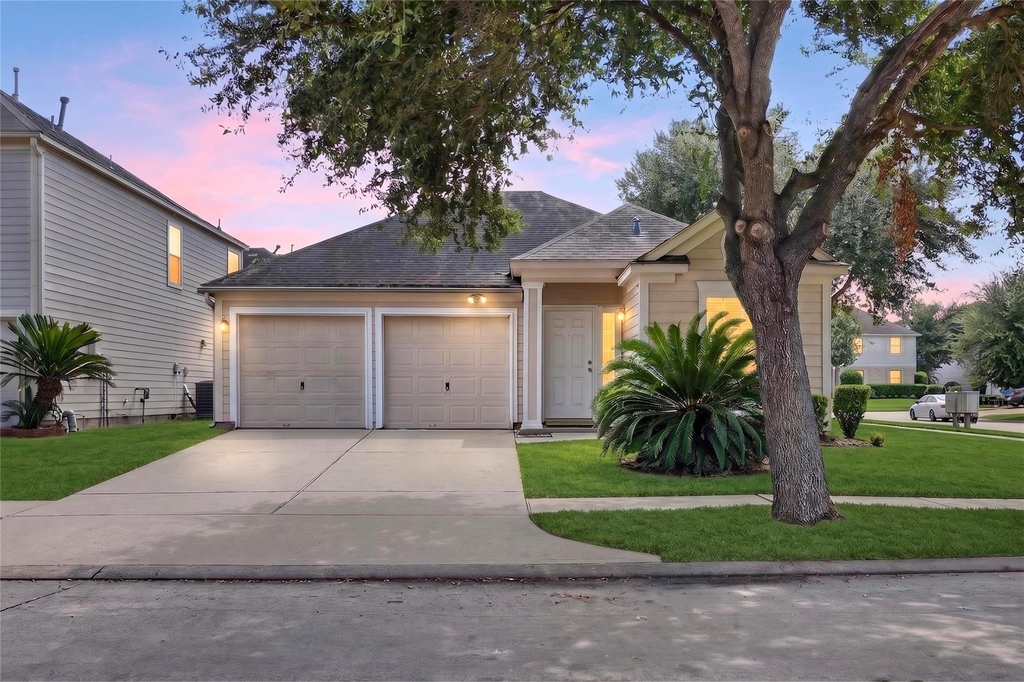 12835 Wisteria Park Drive - Photo 0