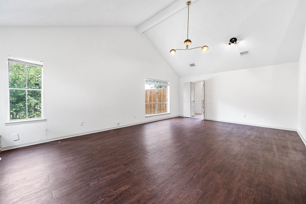 10230 Trade Winds Drive - Photo 6