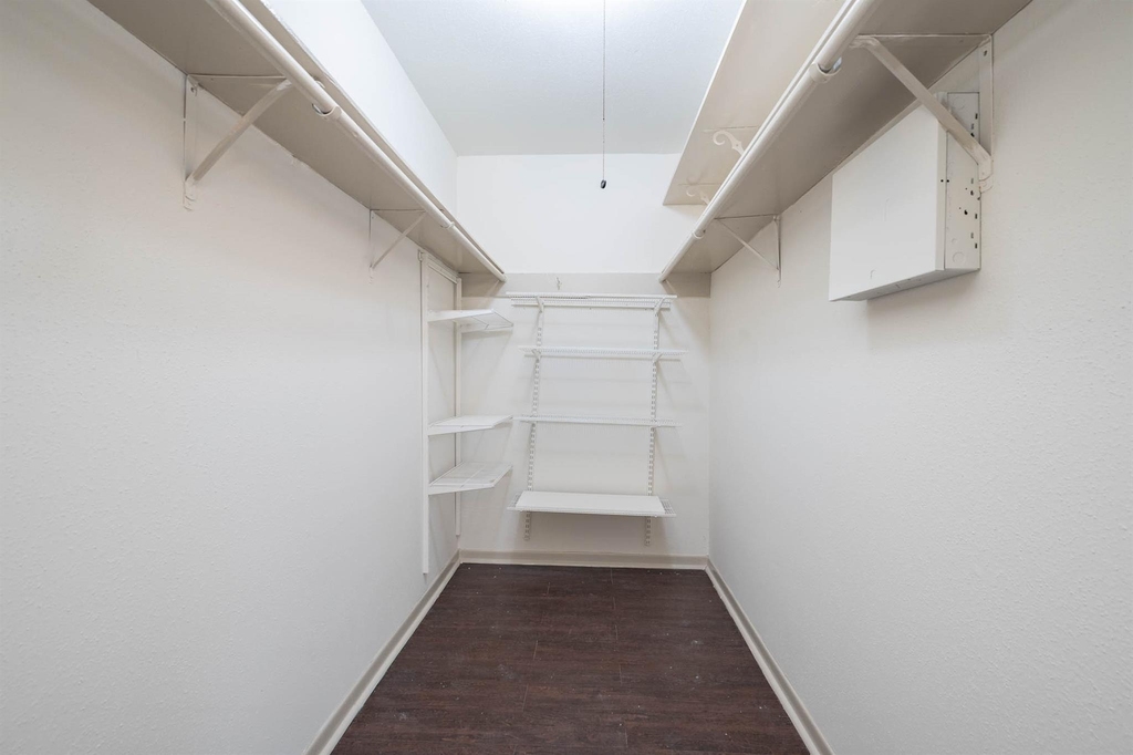 10230 Trade Winds Drive - Photo 21