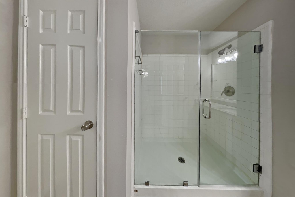 19110 Hayden Wood Drive - Photo 9