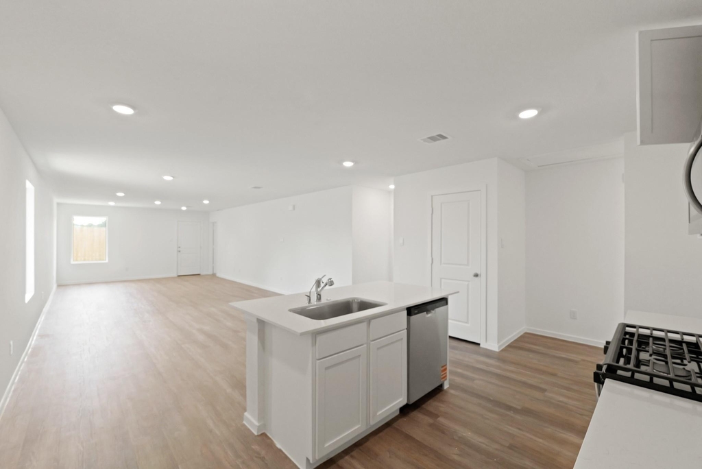 14316 Leafy Willow Drive - Photo 5