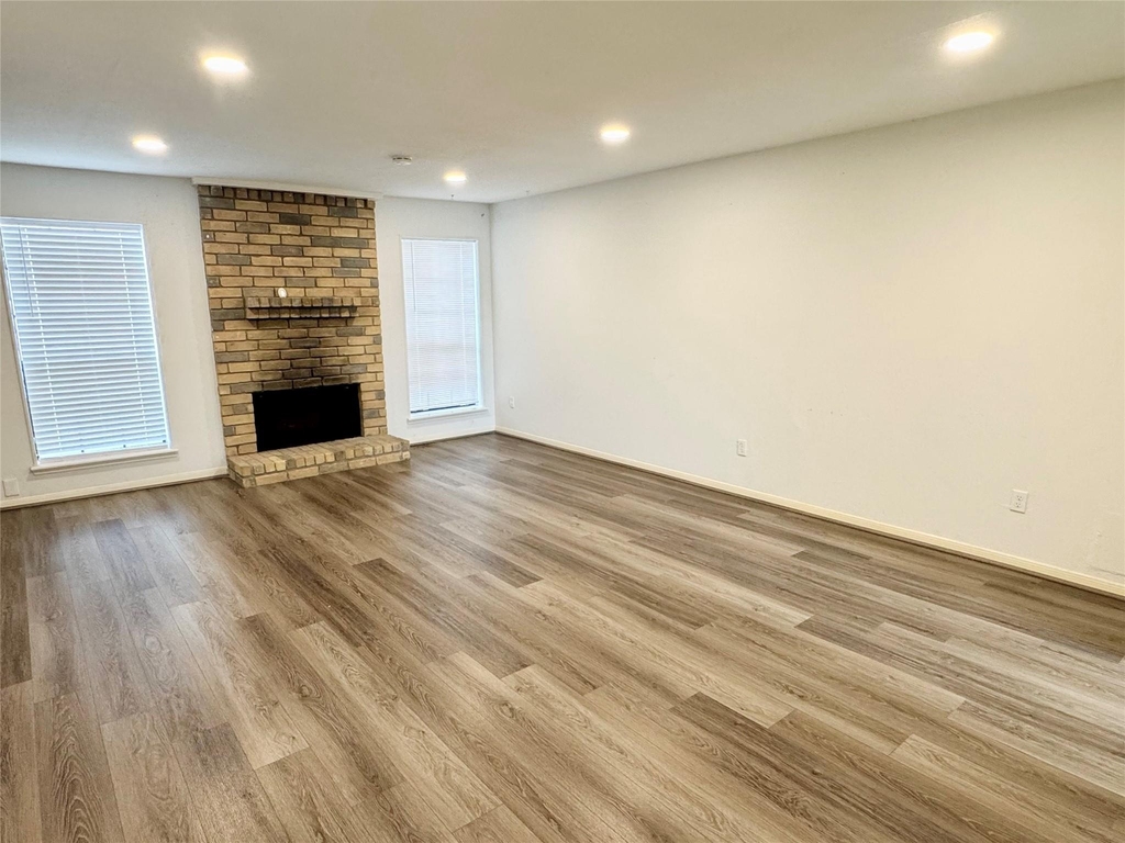 9901 Sharpcrest Street - Photo 2