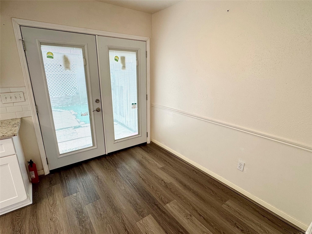 9901 Sharpcrest Street - Photo 10