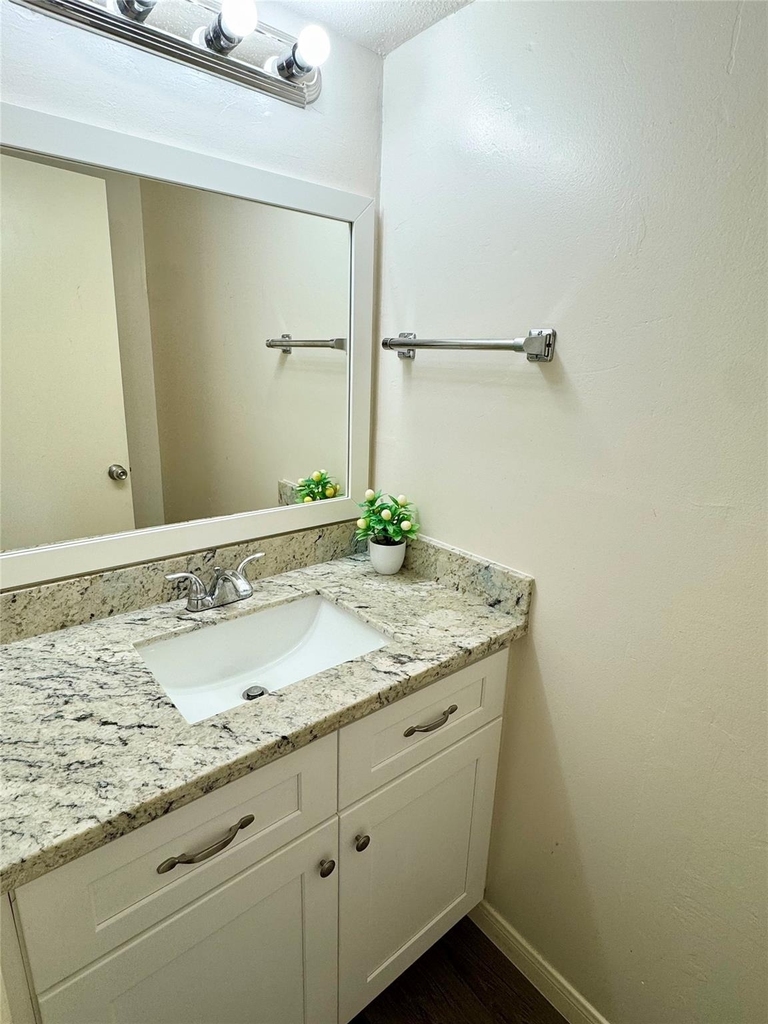 9901 Sharpcrest Street - Photo 11