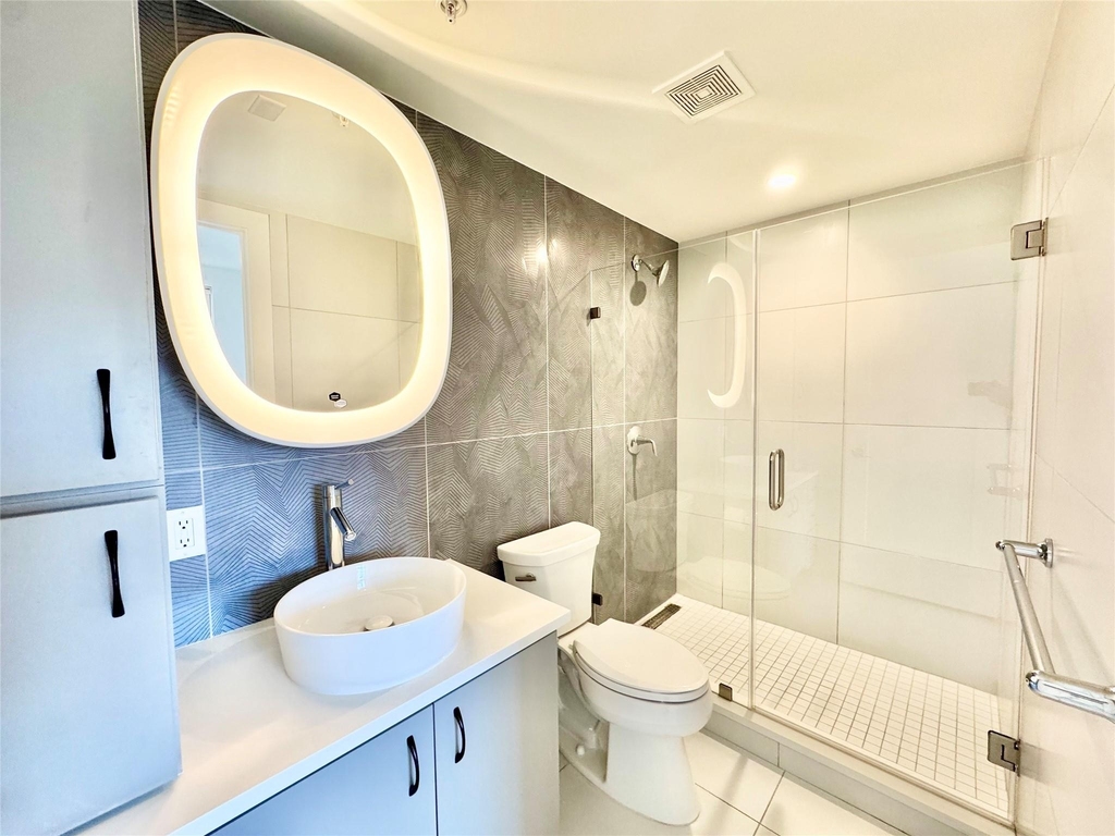 2201 Market Street - Photo 13